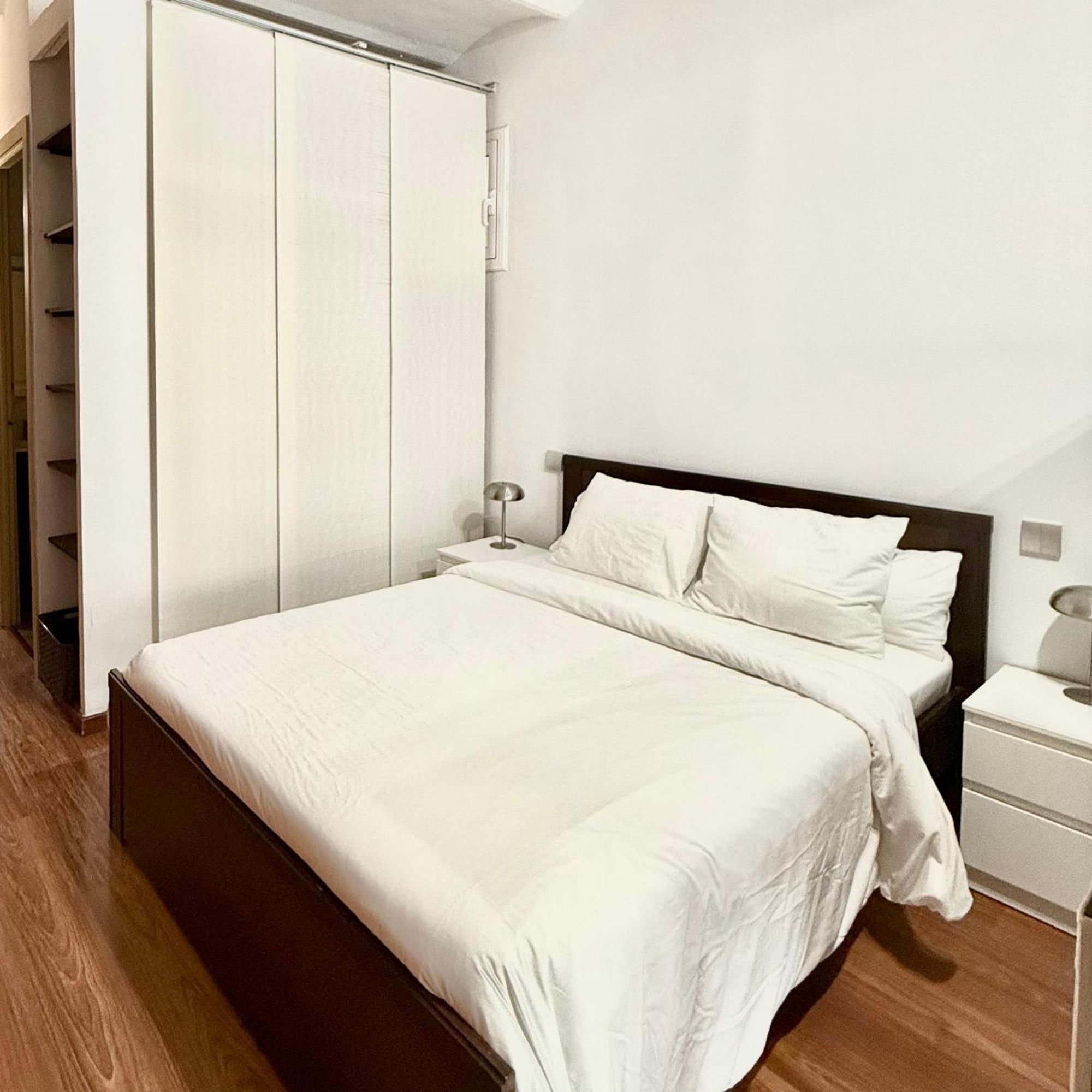 Newly Renovated Stylish Eixample - Great Location Barcelona Eksteriør billede